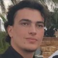Étudiant de troisième année en Biologie dans une Université Anglaise, j'aide en Anglais et Biologie