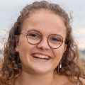 Etant en école d'ingénieur, je propose des cours particuliers de Maths, de Physique, de Français ...