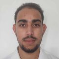 Prof d’anglais diplômé, je propose des cours pour tous niveaux : conversation, grammaire, examens. Cours adaptés.