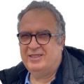 Professeur très pédagogue donne cours de mathématiques niveaux college