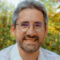 Professeur particulier donne des cours de français, maths, anglais et informatique