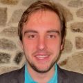 Formateur et intervenant &agrave; l'universit&eacute; et titulaire d'un master en histoire et de deux licences (histoire et lettres).