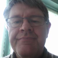 Je suis un &eacute;crivain britannique, et j'&eacute;tais fonctionnaire