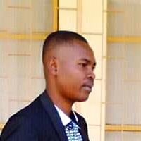 Etudiant en Mathematique proposed de cours de maths particuliers,titulaire de masster 2 en telecom.