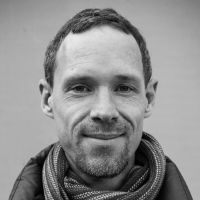 ancien chercheur en chimie pharmaceutique, j'aime aider les étudiants à comprendre et aimer les sciences.