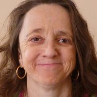 Titulaire d'un dipl&ocirc;me de traduction, je propose des cours en webcam ou pr&egrave;s de Meaux