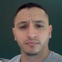 Professeur de l'&eacute;ducation nationale, donne des cours particuliers en video. Exp&eacute;rience de 12 ans en soutien scolaire.