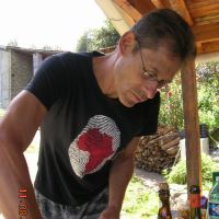 Ancien professeur de l'&eacute;ducation nationale donne des cours de Math&eacute;matiques de la 6&egrave;me &agrave; la terminale &agrave; Morlaix