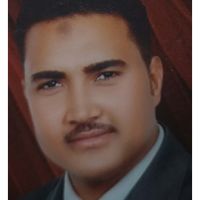 Titulaire d'un doctorat d'Etat lettres modernes, d'un M2 linguistique et didactique FLE de l'universit&eacute; d'Orl&eacute;ans