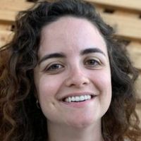 Br&eacute;silienne donne cours de Portugais/ FLE &agrave; Lagny-sur-Marne