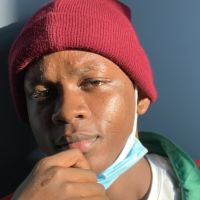 &Eacute;l&egrave;ve ing&eacute;nieur en informatique propose des cours de physique-chimie, math&eacute;matiques par webcam