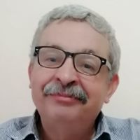 professeur ayant une grande exp&eacute;rience dans la formation des professeurs et dans le soutien des &eacute;l&egrave;ves en difficult&eacute;s