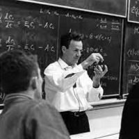 Je suis professeur agr&eacute;g&eacute; en physique et chimie. je suis enseignant en classes pr&eacute;paratoires.