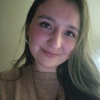 Professeure d'espagnol proposes cours par webcam