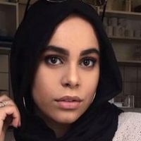 Etudiante en Finance &agrave; Dauphine, je donne des cours de maths et aide &agrave; la pr&eacute;paration aux examens (bac, brevet)