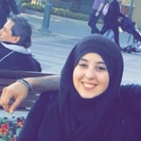 Dipl&ocirc;m&eacute;e d&rsquo;un Master en Langues, j&rsquo;aide les &eacute;l&egrave;ves &agrave; combler leurs difficult&eacute;s lors de cours particuliers.