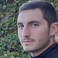 Professeur dipl&ocirc;m&eacute; d&rsquo;un master MEEF professeur des &eacute;coles, donne des cours particuliers et du soutien scolaire