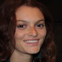 Ing&eacute;nieure en troisi&egrave;me ann&eacute;e propose des cours de maths en visioconf&eacute;rence