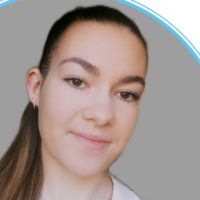 Etudiante en M1 en &eacute;cole de commerce propose des cours en visio