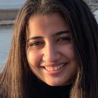 &Eacute;tudiante en 2&egrave;me ann&eacute;e de m&eacute;decine, je propose des cours de SVT et anglais en ligne.