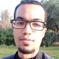 Professeur de maths travaillant au secteur public au maroc depuis 2016 .