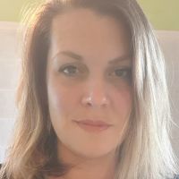 Je cherche &agrave; aider des enfants qui rencontrent des difficult&eacute;s.