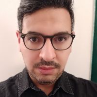 &Eacute;l&egrave;ve ing&eacute;nieur en informatique propose cours de maths en visio