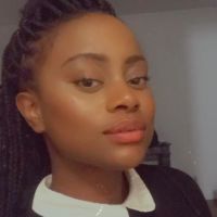 Bac litt&eacute;raire, Licence en langues, master en RH / Charg&eacute;e de recrutement je propose des cours par Visio.