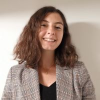 Professeur de langues et de biologie