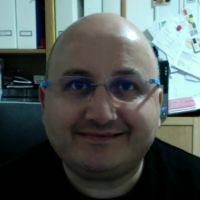 Professeur de l'&eacute;ducation nationale et formateur d'enseignant donne cours coll&egrave;ge et lyc&eacute;e