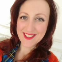 Ex-professeur coll&egrave;ge et lyc&eacute;e, parente instructrice et professeur &agrave; domicile, donne cours de fran&ccedil;ais tous niveaux