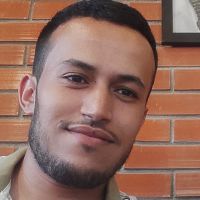 Titulaire d'un diplome d'ing&eacute;nieurie en g&eacute;nie &eacute;lectrique/prof agr&eacute;g&eacute; en genie m&eacute;canique, propose des cous en Maths et SI