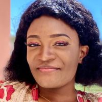 Bac +3. Je donne des cours au &eacute;tudiants interm&eacute;diaire et au &eacute;tudiants qui pr&eacute;pare pour le bac