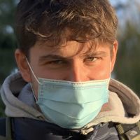 Actuellement en pr&eacute;pa Math Physique (MP) je souhaite aider des lyc&eacute;ens en maths