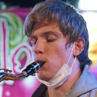 Élève de terminale propose son aide