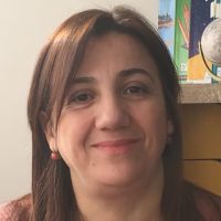 Enseignante en math&eacute;matiques depuis plusieurs ann&eacute;es, j'accompagne les coll&eacute;giens, dans un cadre bienveillant.