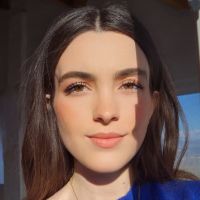 titulaire d'un Master 2 en litt&eacute;rature et civilisation anglaises