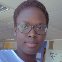 Etudiante en fin d'&eacute;tudes, je suis une personne tr&egrave;s curieuse, j'adore vivre de nouvelles exp&eacute;riences.