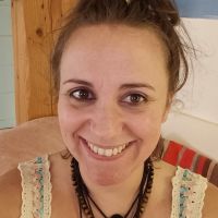 Professeure d'anglais dipl&ocirc;m&eacute;e de la licence LLCE anglais donne cours tous niveaux par webcam