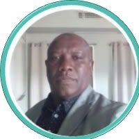 Professeur de maths depuis 92, en poste &agrave; l'&eacute;tranger au lyc&eacute;e fran&ccedil;ais Blaise Pascal d'Abidjan . Master maths Marseille