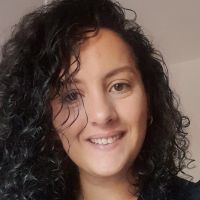 Je suis depuis 5 ans enseignante auprès d'enfants et de jeunes à besoins spé. Je propose des cours de Français et Maths.