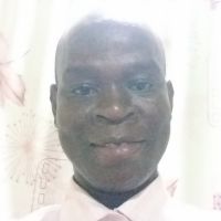 Titulaire d'une licence en &eacute;conomie &agrave; Ouagadougou, j'aide &agrave; la pr&eacute;paration au BEPC et au BAC.