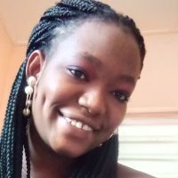 Titulaire d'un Master 1 de recherche en m&eacute;decine au Togo, je donne des cours de soutien en ligne par visioconf&eacute;rence