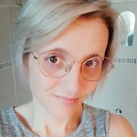 Cadre dans l'industrie (en reconversion) donne cours niveau primaire