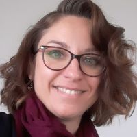 Professeure de l'&eacute;ducation nationale sp&eacute;cialis&eacute;e dys et hpi donne des cours particuliers de maths