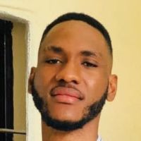 &Eacute;tudiant en administrateur d&rsquo;infrastructure s&eacute;curis&eacute;e niveau licence