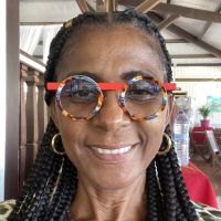 professeure  certif&eacute;e de lettres- modernes  dans l'&eacute;ducation nationale dispense des cours de soutien en fran&ccedil;ais