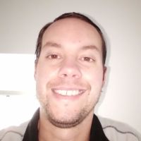 Particulier donnant cours pour ce qui le d&eacute;sire