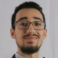 Etudiant en Master &agrave; l'universit&eacute; de Paris, je donne des cours aux lyc&eacute;ens.