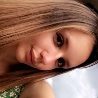 Etudiante donne cours de fran&ccedil;ais